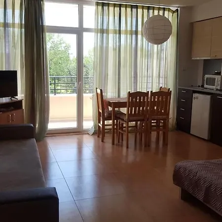 Apartament Grand Kameliq